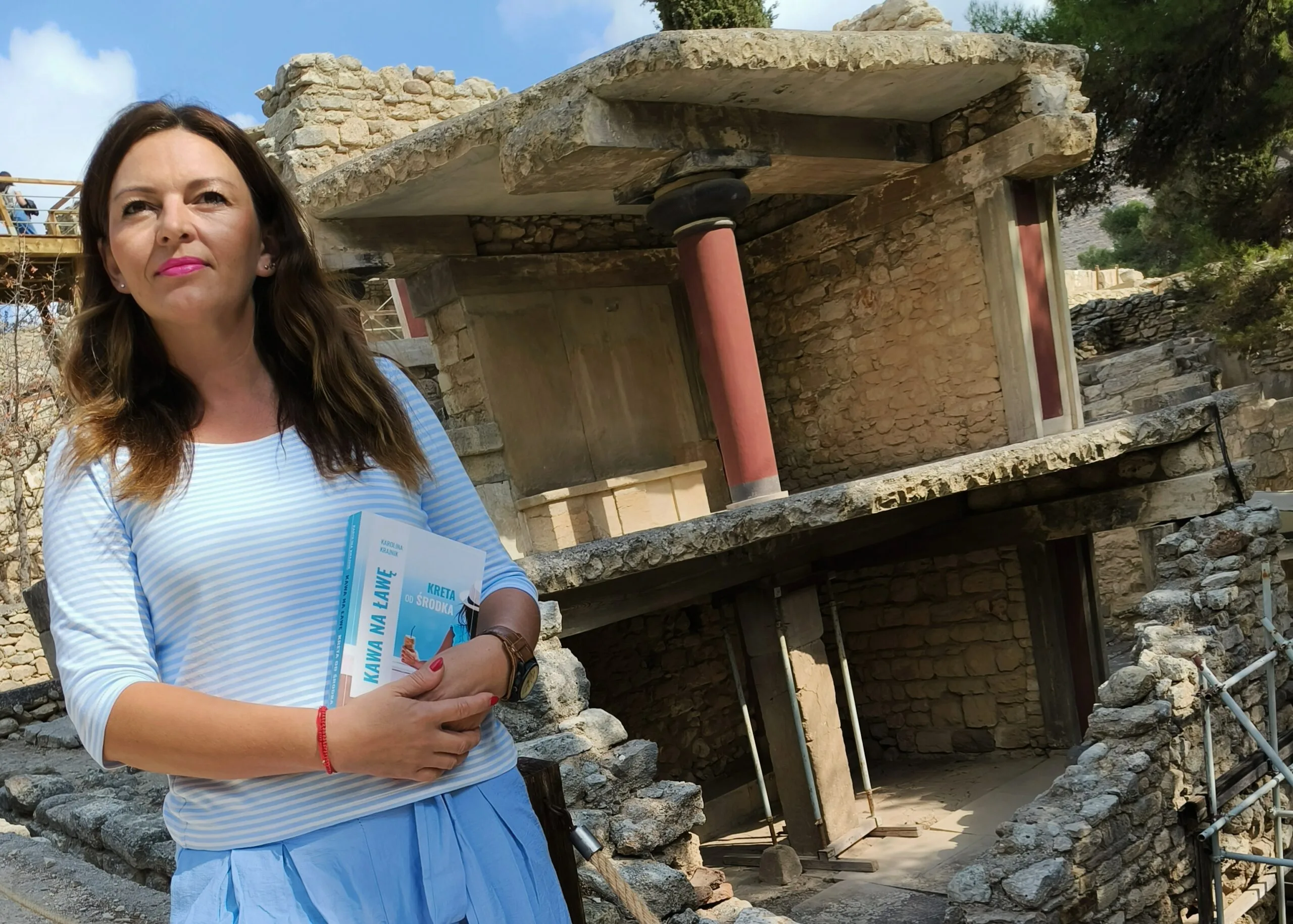 "Kawa na ławę. Kreta od środka" – Karolina Krajnik (książka)