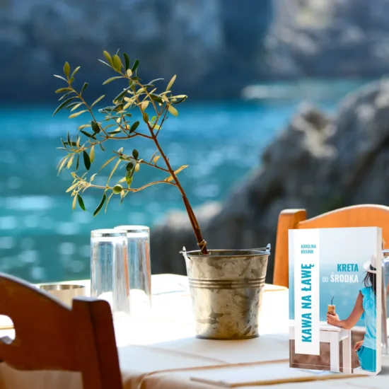 "Kawa na ławę. Kreta od środka" – Karolina Krajnik (książka)