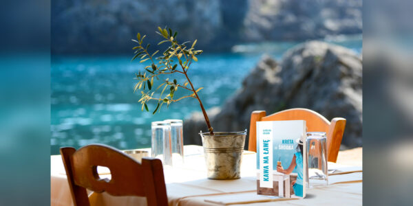 "Kawa na ławę. Kreta od środka" – Karolina Krajnik (książka)